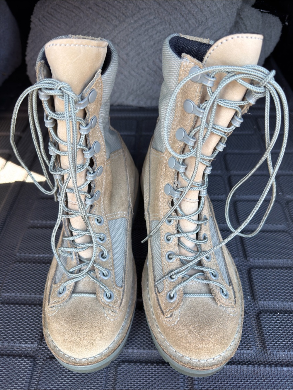 Danner USAF Military Boots Sage Green Gore-Tex Size 3.5 Men/5.5 Women 26059